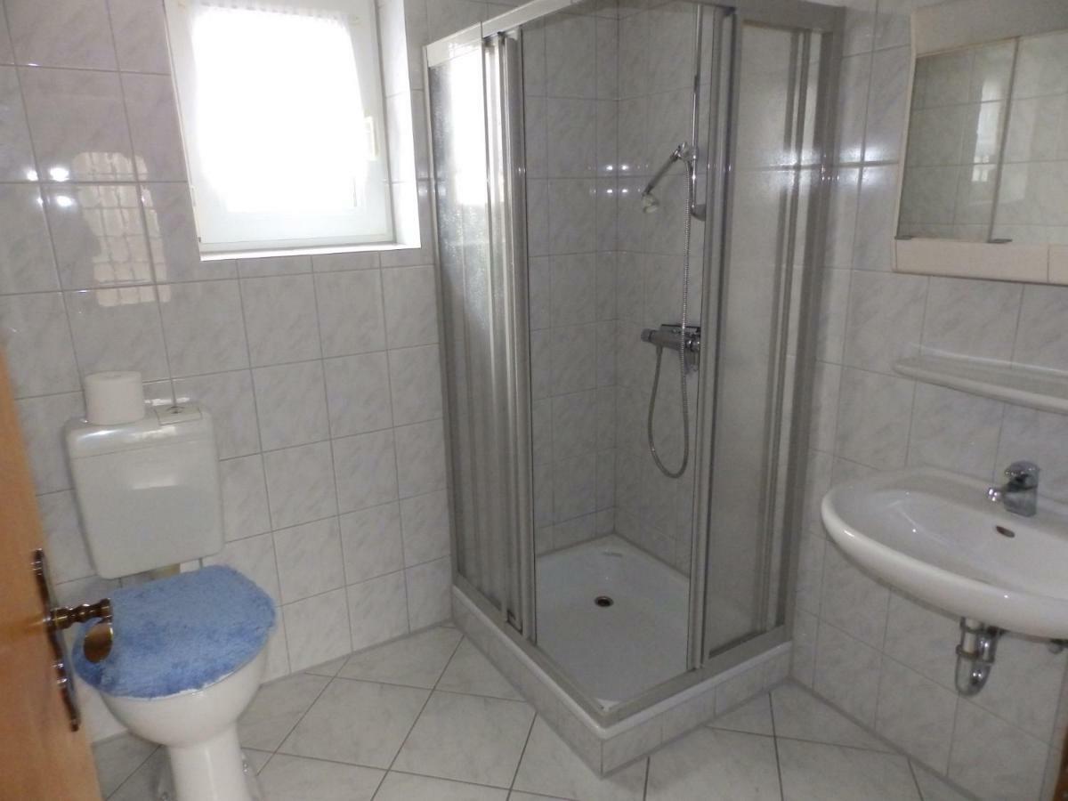 Preisbewusste Ferienwohnung Fuer 2 Personen U. Kleinkind Utarp Exterior photo