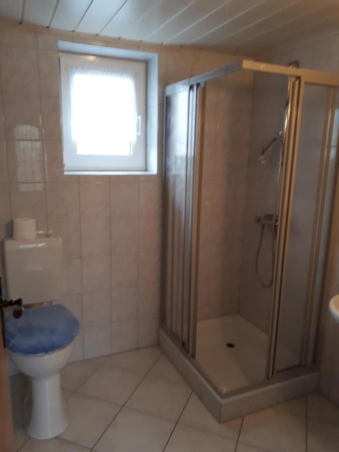 Preisbewusste Ferienwohnung Fuer 2 Personen U. Kleinkind Utarp Exterior photo